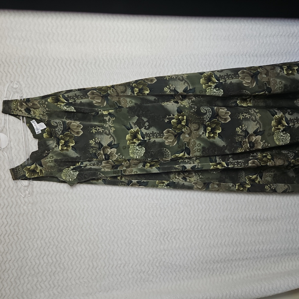 Plus size Dress Barn green floral dress.